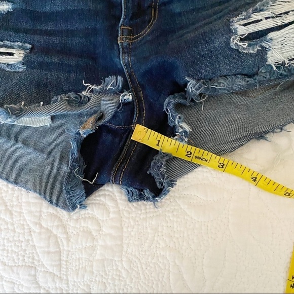 American Eagle Hi Rise Shortie Distressed Shorts - Picture 9 of 12